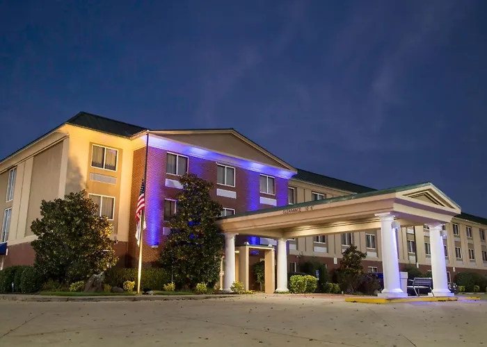 Holiday Inn Express & Suites - Oxford By Ihg